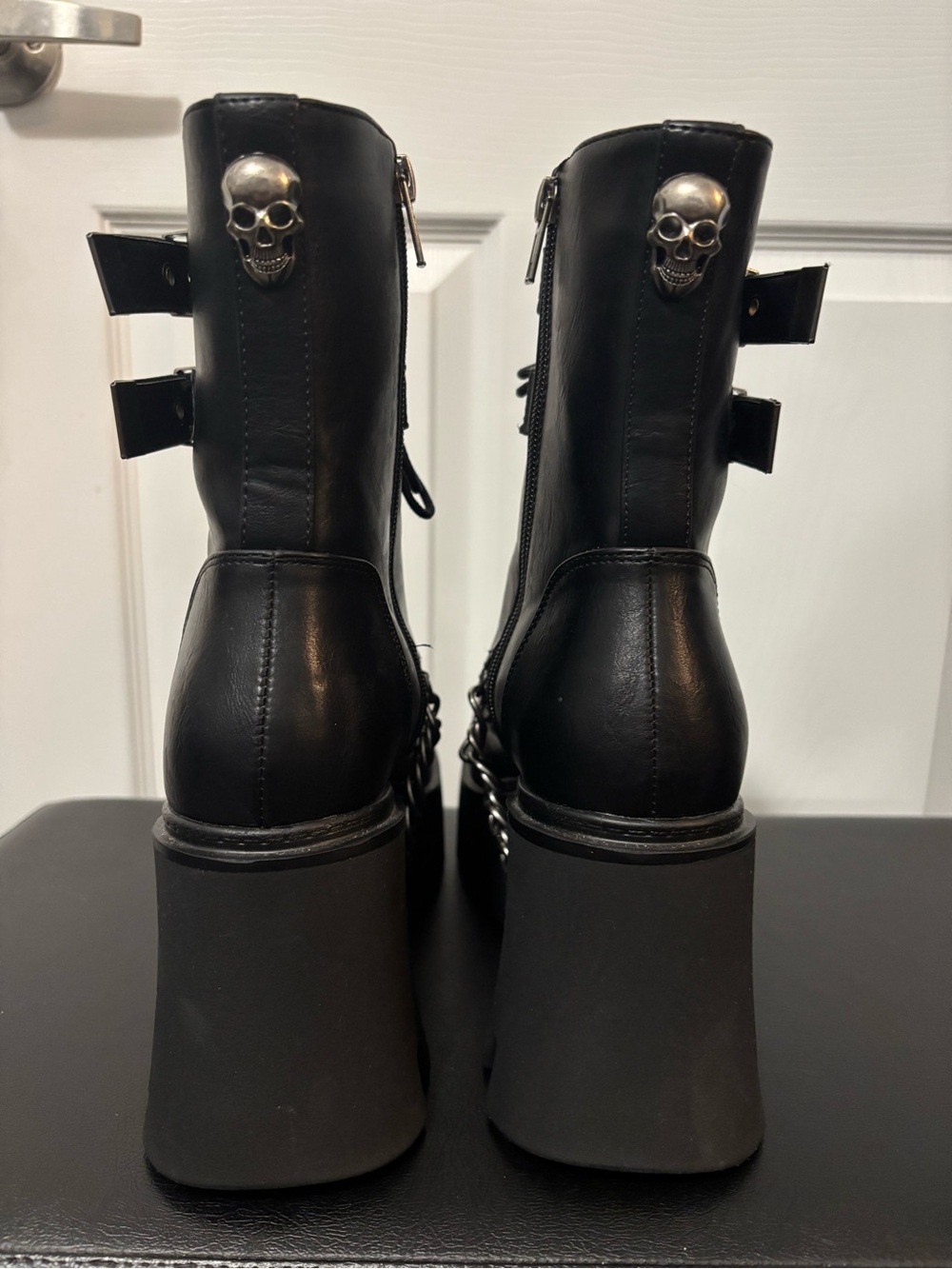 Lamoda Hostage Platform Ankle Boots - Picture 2 of 10